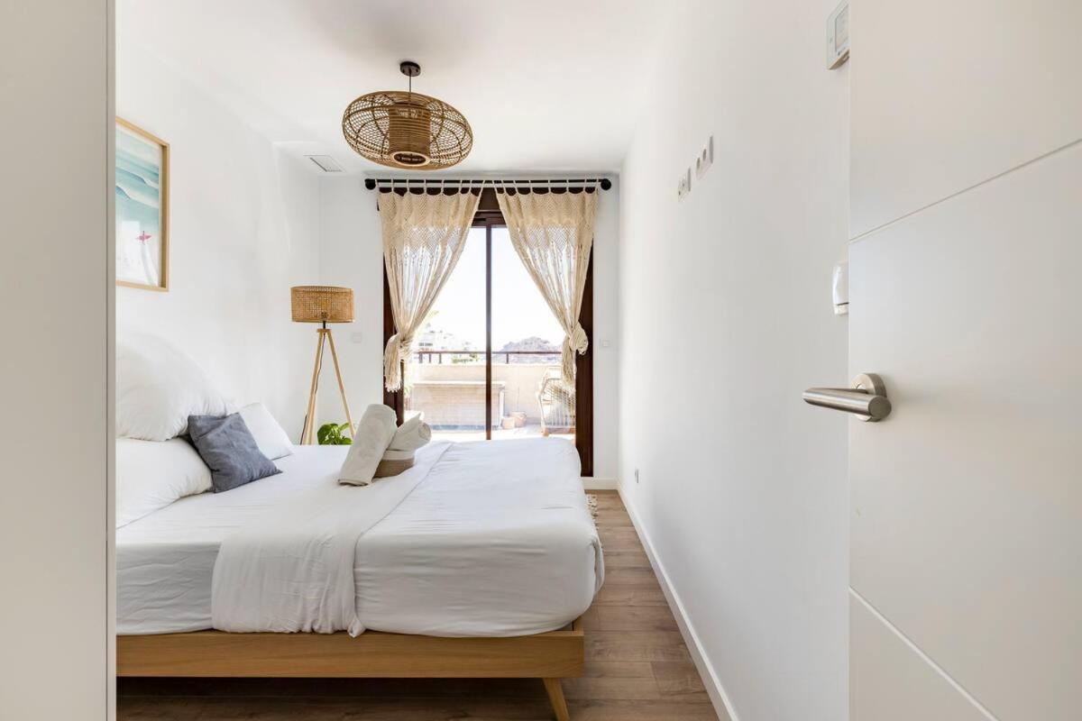 Luxury Designer Apartment - Unbeatable Sea Views Aguilas Exterior photo